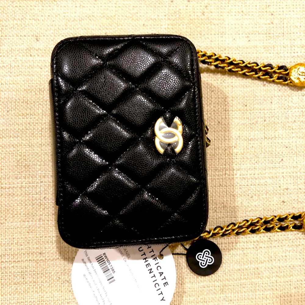 Brand new authentic Chanel bag very stylish out of stock in stores
